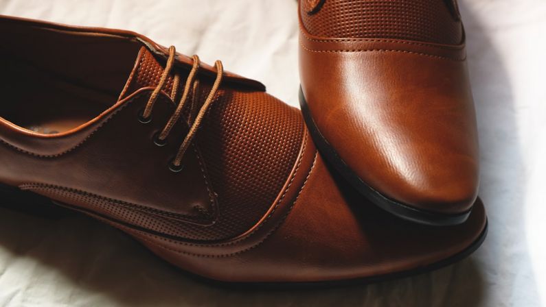 Leather Shoes - brown leather lace up shoes