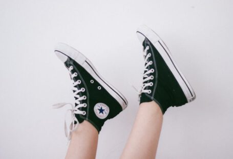 Sustainable Shoes - black and black and white Converse All Star high-top sneakers