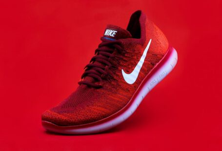 Eco Shoe Soles - unpaired red Nike sneaker